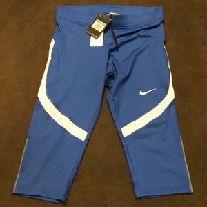 NWT Nike Women’s Running Capri. Royal Blue. Medium